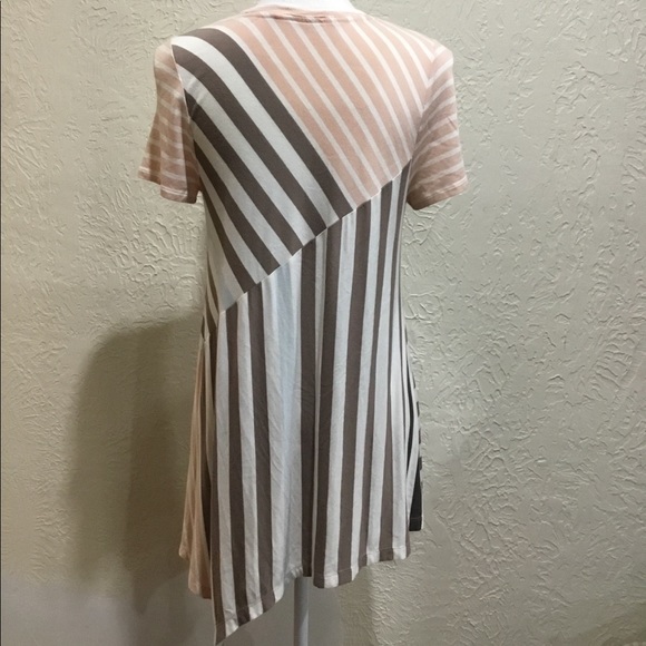 Anthropologie pink stripe asymmetrical hem line t shirt size small - Picture 4 of 5